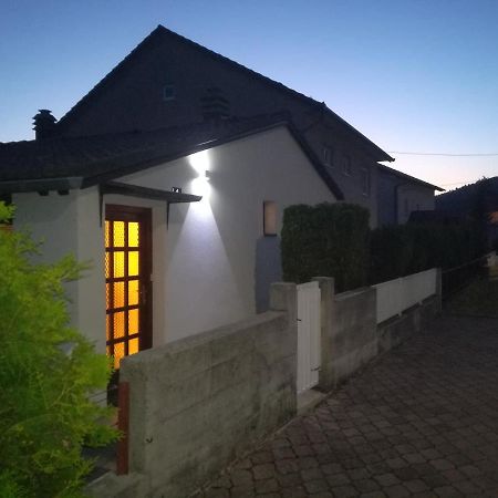 Apartman Lidija リヴノ エクステリア 写真